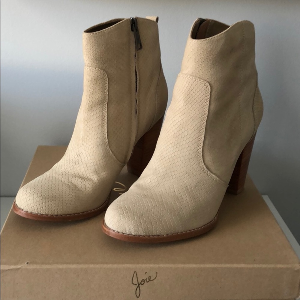 Joie Dalton Booties